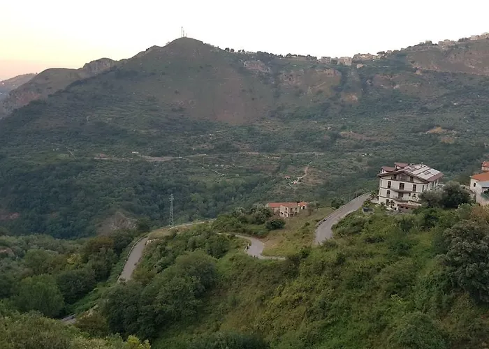 Serena Alojamento de Acomodação e Pequeno-almoço 3*