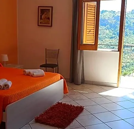 Serena 3* Longi