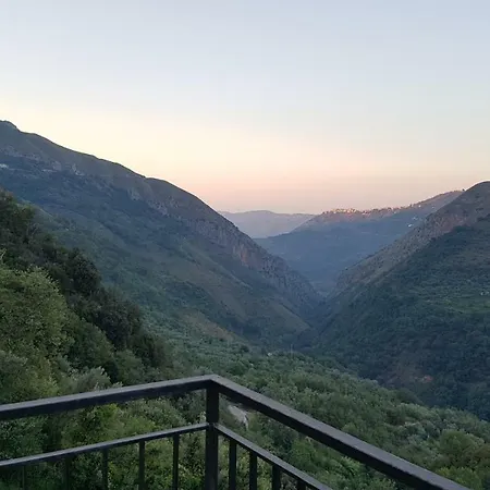 Serena ベッド・アンド・ブレックファスト